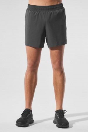 Anthracite Men Alo Yoga 5" Adapt Running Short | Australia 26789-FCYU