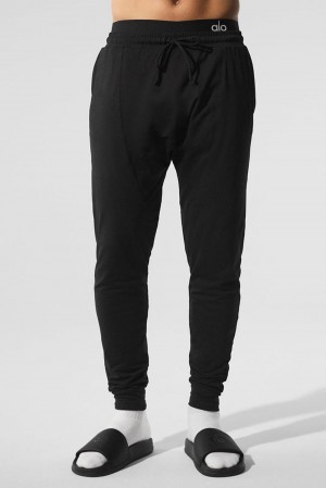 Black Men Alo Yoga Conquer Revitalize Pant | Australia 01234-YASQ