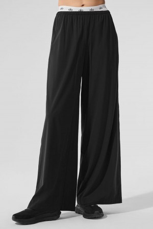 Black Women Alo Yoga Breezy Wide Leg Pant | Australia 25317-FGEA