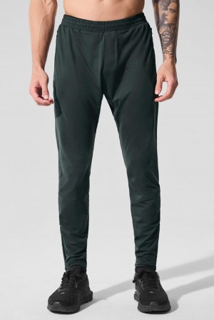 Charcoal Green Men Alo Yoga Conquer React Performance Pant | Australia 67418-AVHY