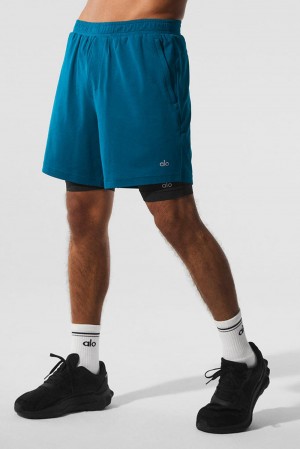 Eclipse Blue / Black Men Alo Yoga Conquer React 2-In-1 Performance Short | Australia 39254-AKGB
