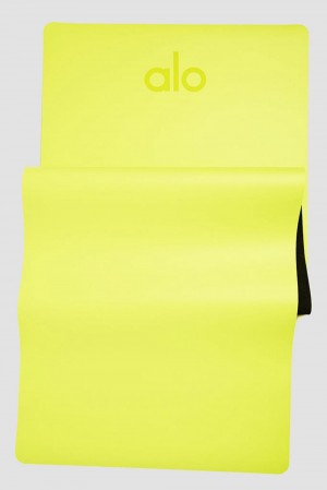 Highlighter Men Alo Yoga Warrior Mat | Australia 48123-QERO