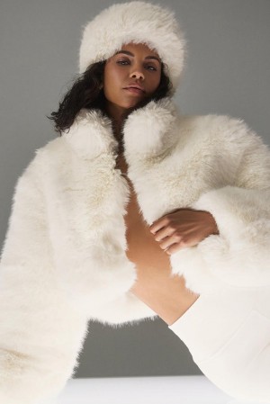 Ivory Women Alo Yoga Opulent Faux Fur Cropped Jacket | Australia 15629-URPE