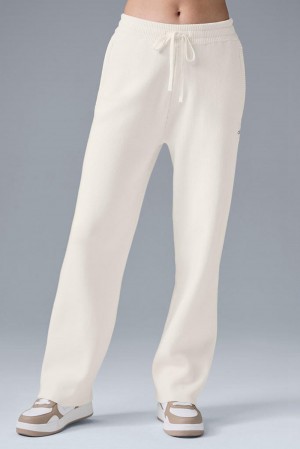 Ivory Women Alo Yoga Scholar Straight Leg Sweatpant | Australia 90368-NBUP