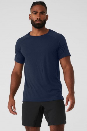 Navy Men Alo Yoga Triumph Raglan Tee | Australia 35402-RHBX