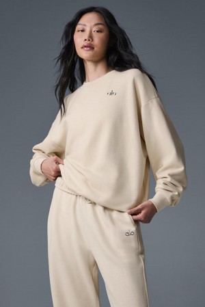 Oat Milk Women Alo Yoga Accolade Crew Neck Pullover | Australia 41072-VGLM
