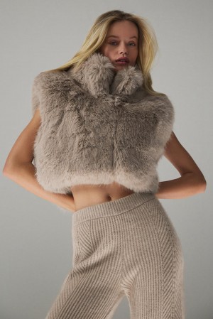 Oat Women Alo Yoga Opulent Faux Fur Cropped Vest | Australia 43207-ASDZ