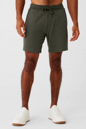Stealth Green Men Alo Yoga Chill Short | Australia 13870-EIJM