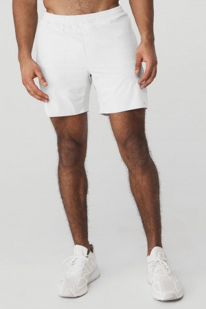 White Men Alo Yoga 7" Traction Short | Australia 25734-VOZI