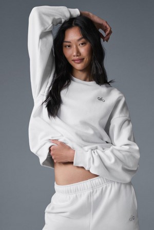 White Women Alo Yoga Accolade Crew Neck Pullover | Australia 59431-ZTFW