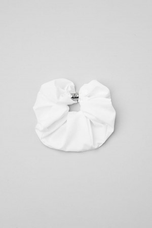 White Women Alo Yoga Bead It Oversized Scrunchie | Australia 95687-OWBE