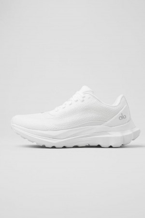 White / White Men Alo Yoga Runner | Australia 21560-DJQO