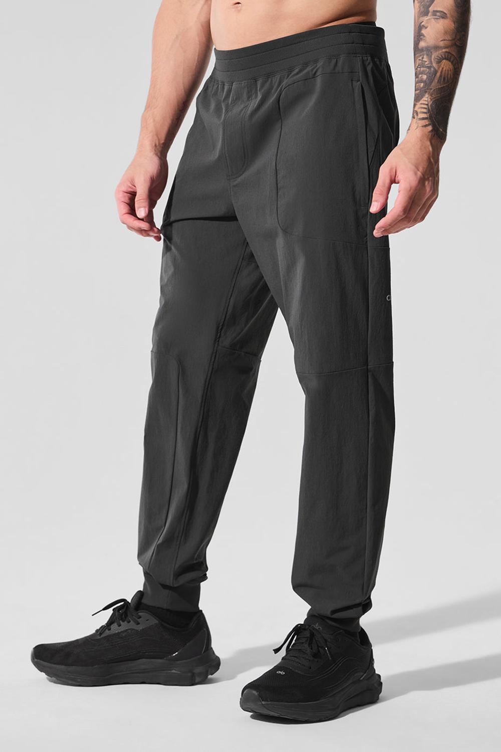 Anthracite Men Alo Yoga Co-Op Pant | Australia  18572-AUIL