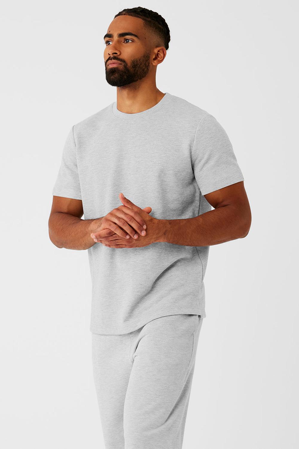 Athletic Heather Grey Men Alo Yoga Chill Short Sleeve | Australia  65820-CNYE
