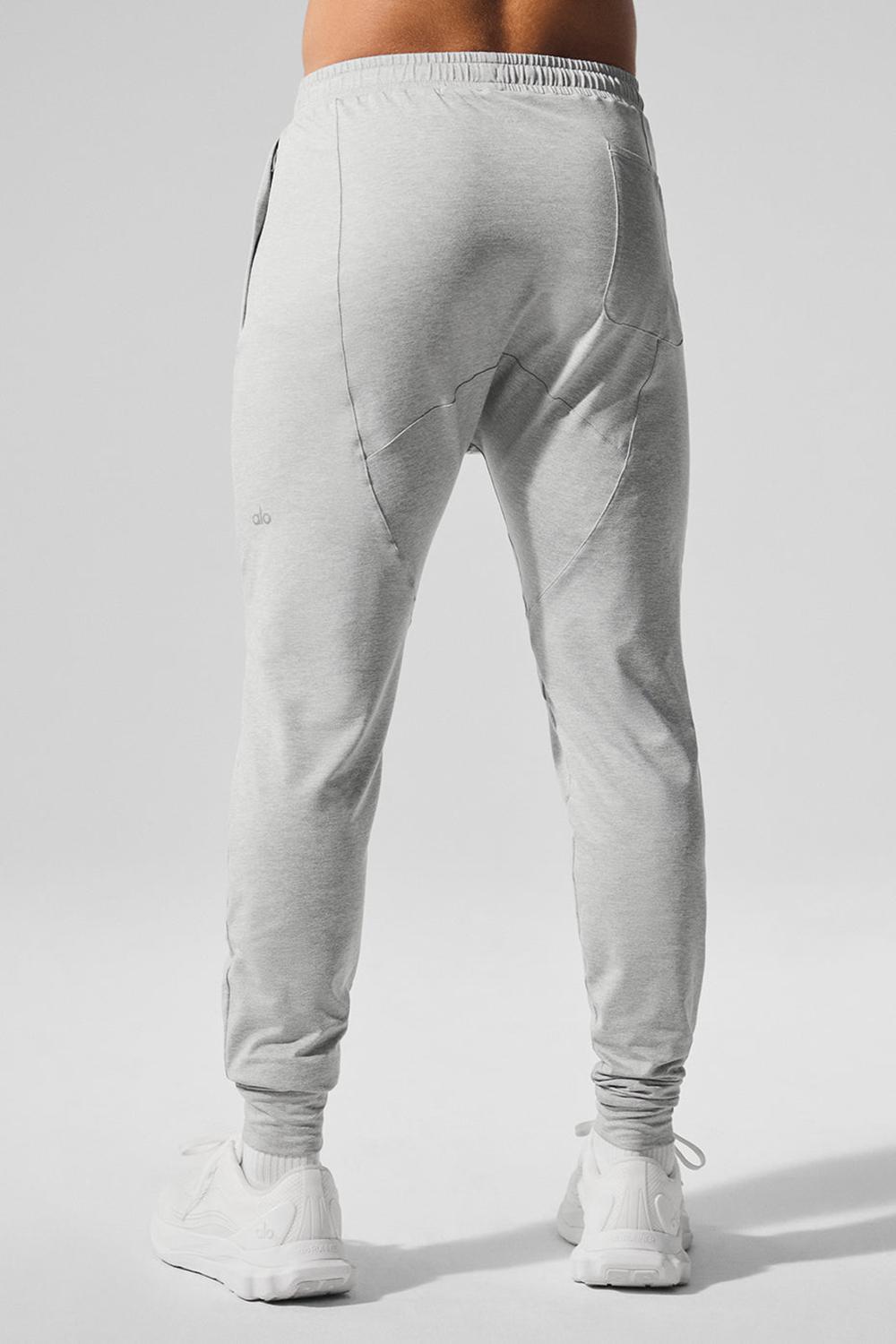 Athletic Heather Grey Men Alo Yoga Conquer Revitalize Pant | Australia  64987-WPLM