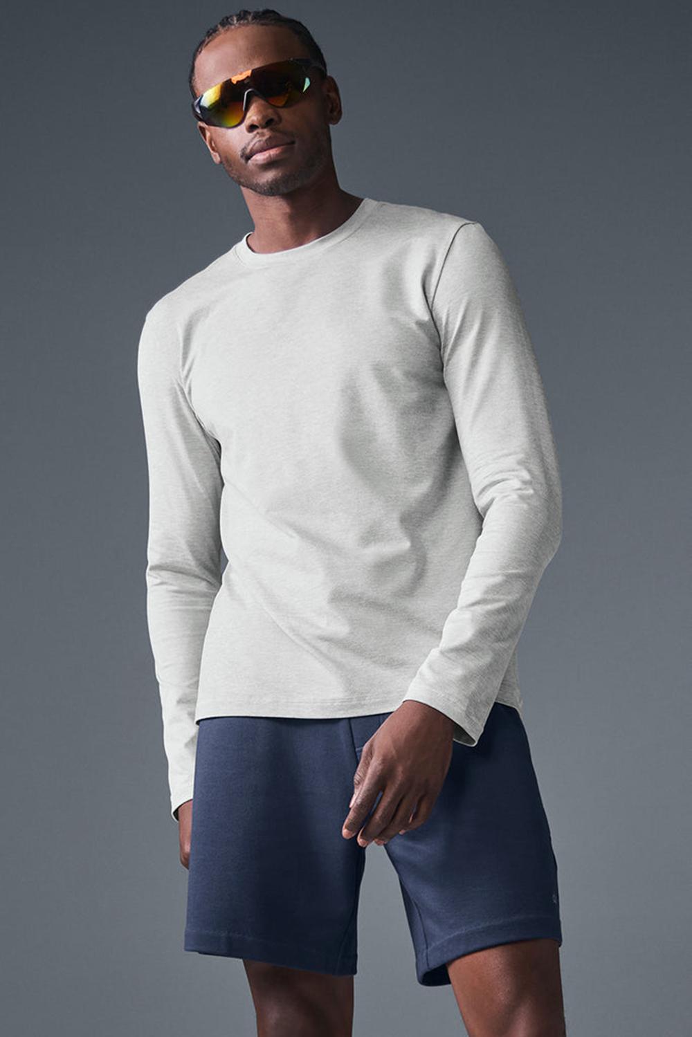 Athletic Heather Grey Men Alo Yoga Conquer Reform Crewneck Long Sleeve | Australia  83719-OYHK