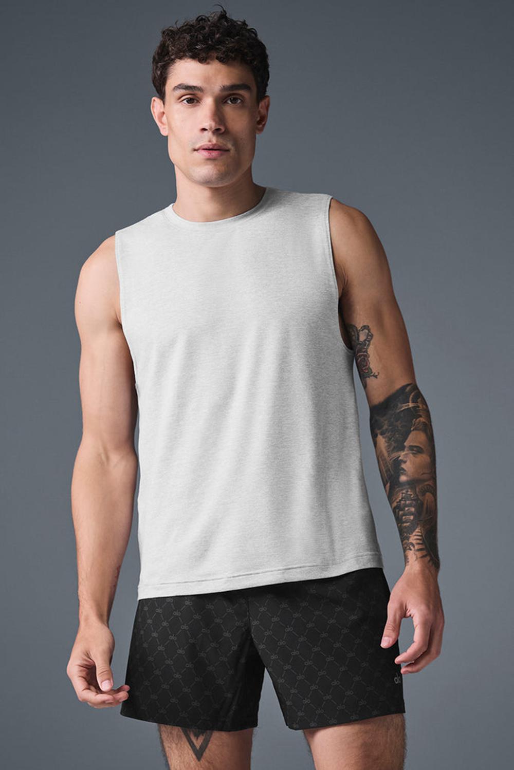 Athletic Heather Grey Men Alo Yoga Conquer Muscle Tank | Australia  42098-BZNU