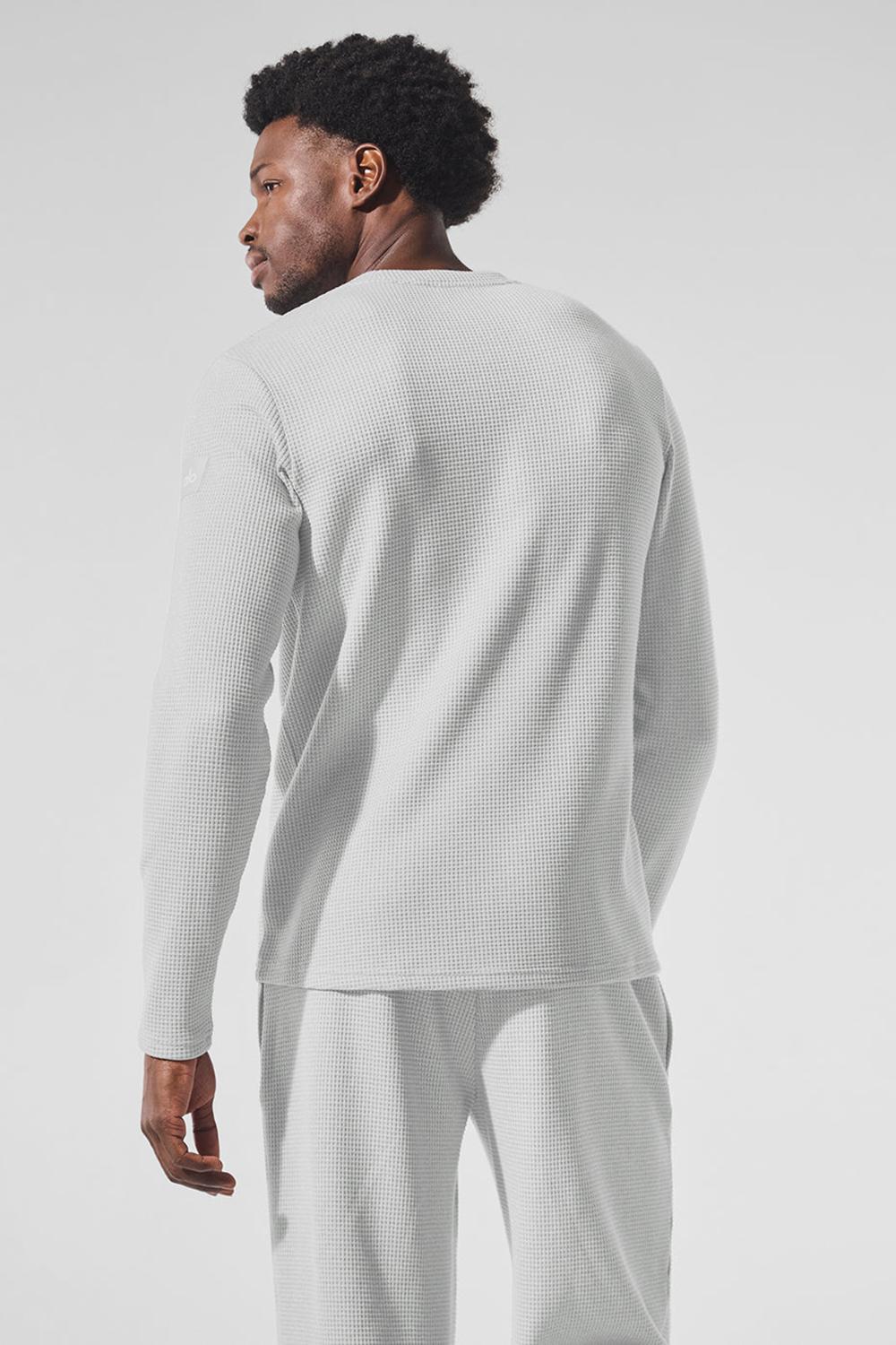 Athletic Heather Grey Men Alo Yoga Elevate Waffle Crew Long Sleeve | Australia  56138-AJWL