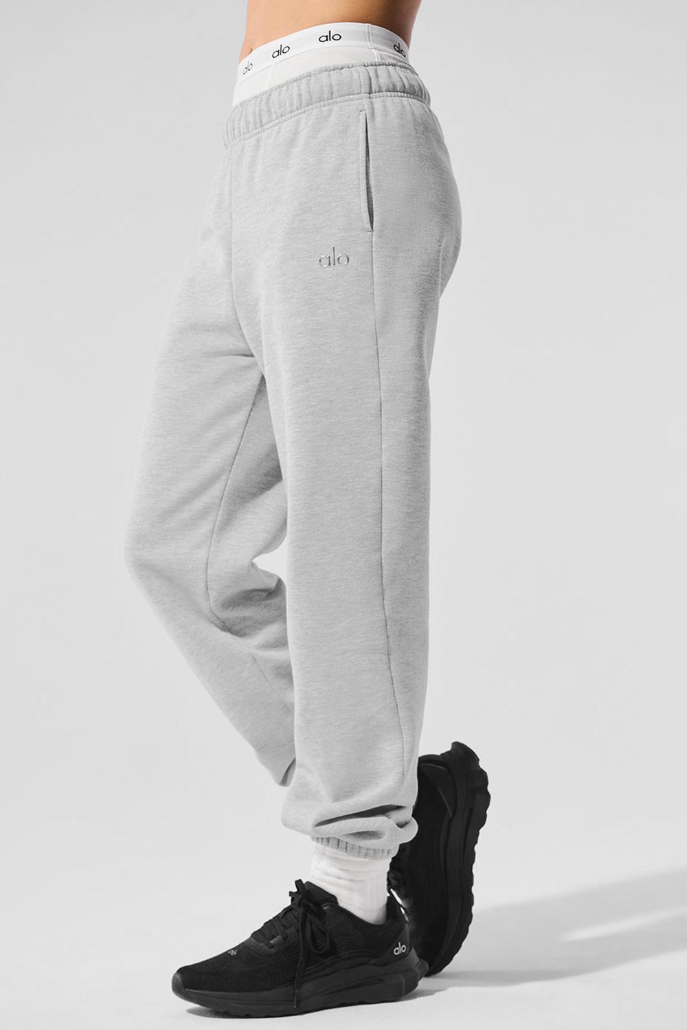 Athletic Heather Grey Women Alo Yoga Accolade Sweatpant | Australia  35287-CFEL