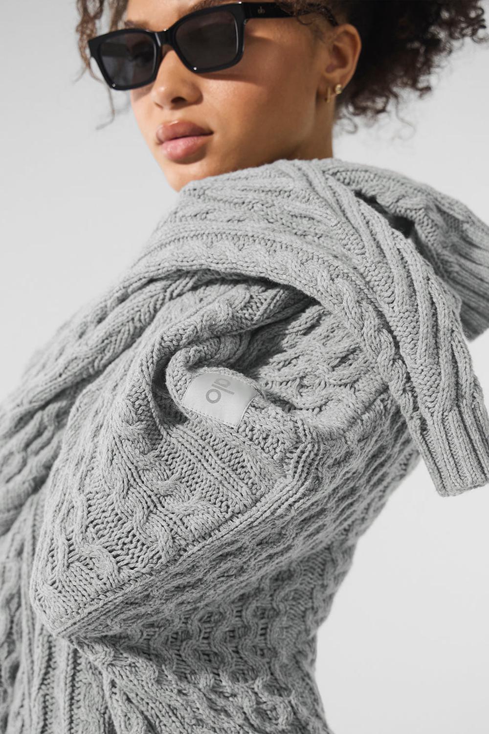 Athletic Heather Grey Women Alo Yoga Cable Knit Crew Neck Sweater | Australia  36845-BDQK