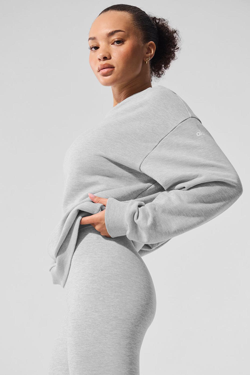 Athletic Heather Grey Women Alo Yoga Chill Crew Neck Pullover | Australia  17986-QPVG