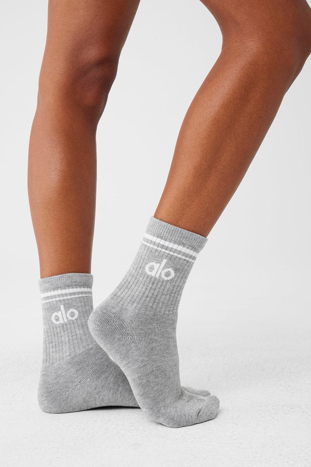 Athletic Heather Grey / White Women Alo Yoga Unisex Half-Crew Throwback Sock | Australia  38741-BZUD