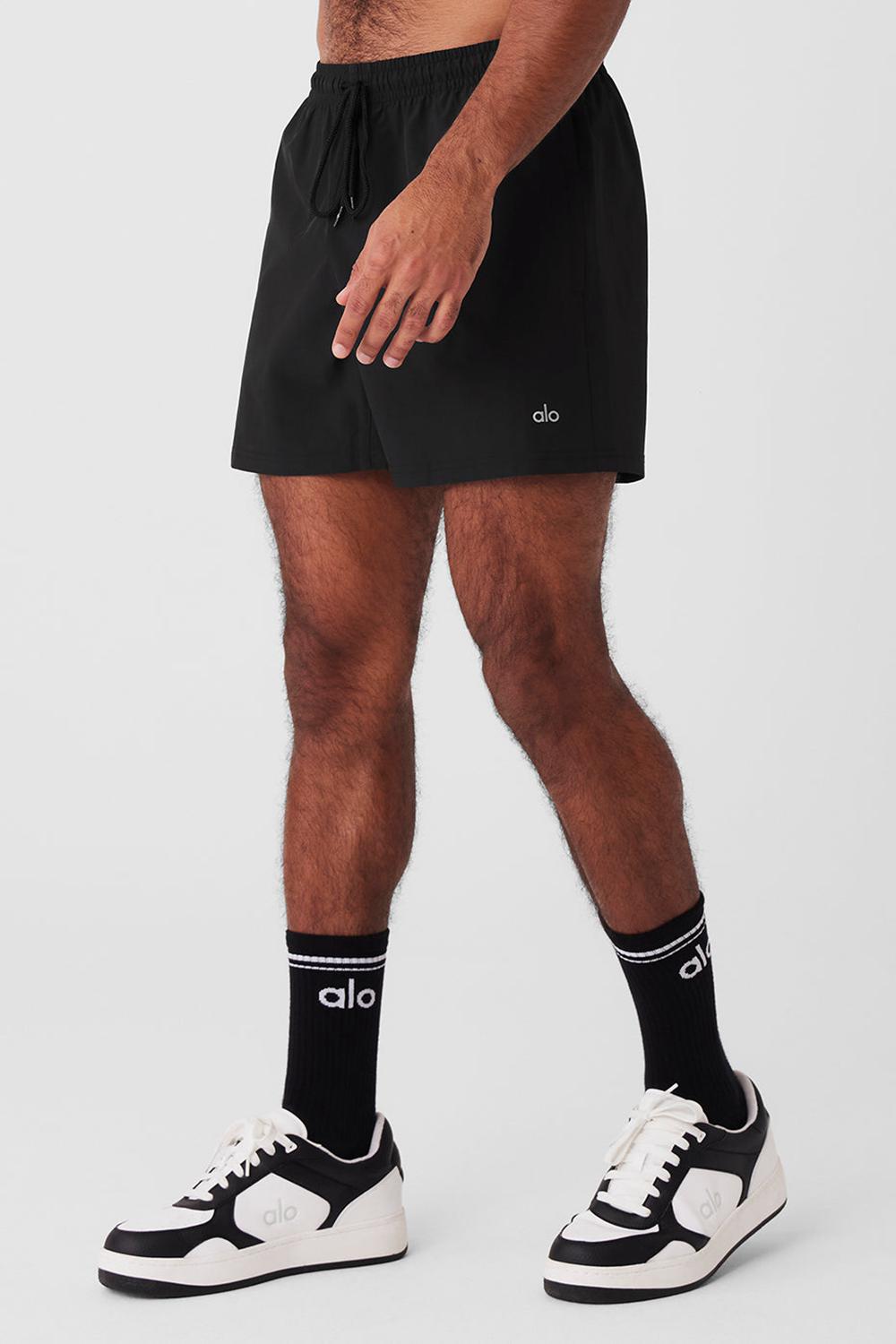 Black Men Alo Yoga 7