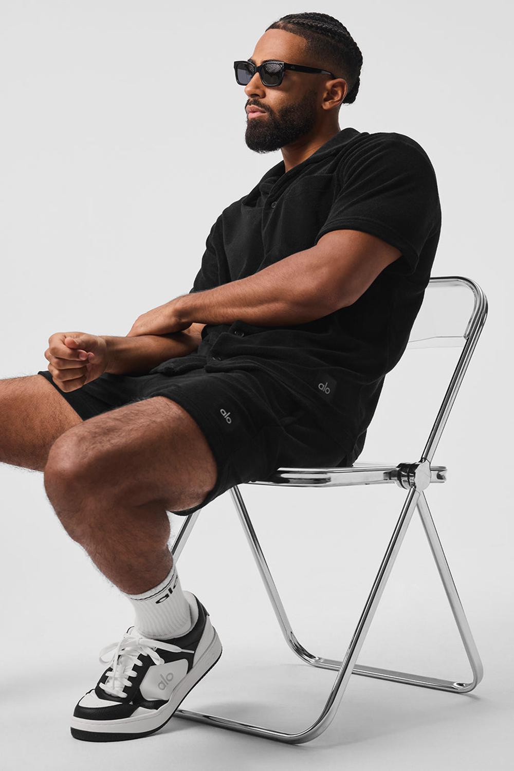 Black Men Alo Yoga 7