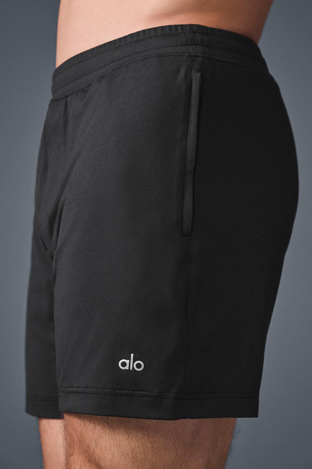 Black Men Alo Yoga 7