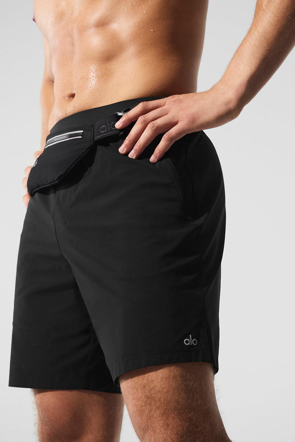 Black Men Alo Yoga 7