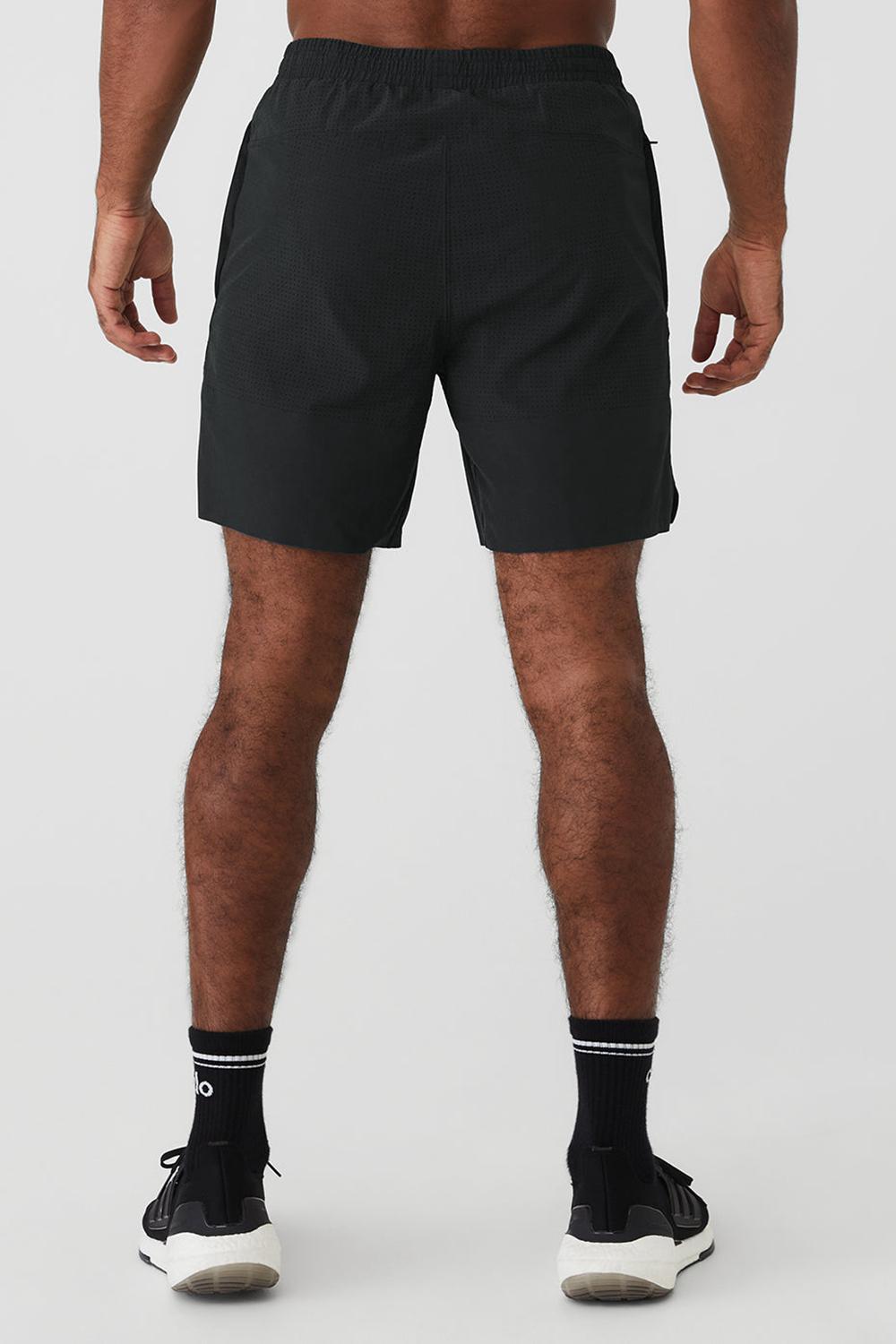 Black Men Alo Yoga 7