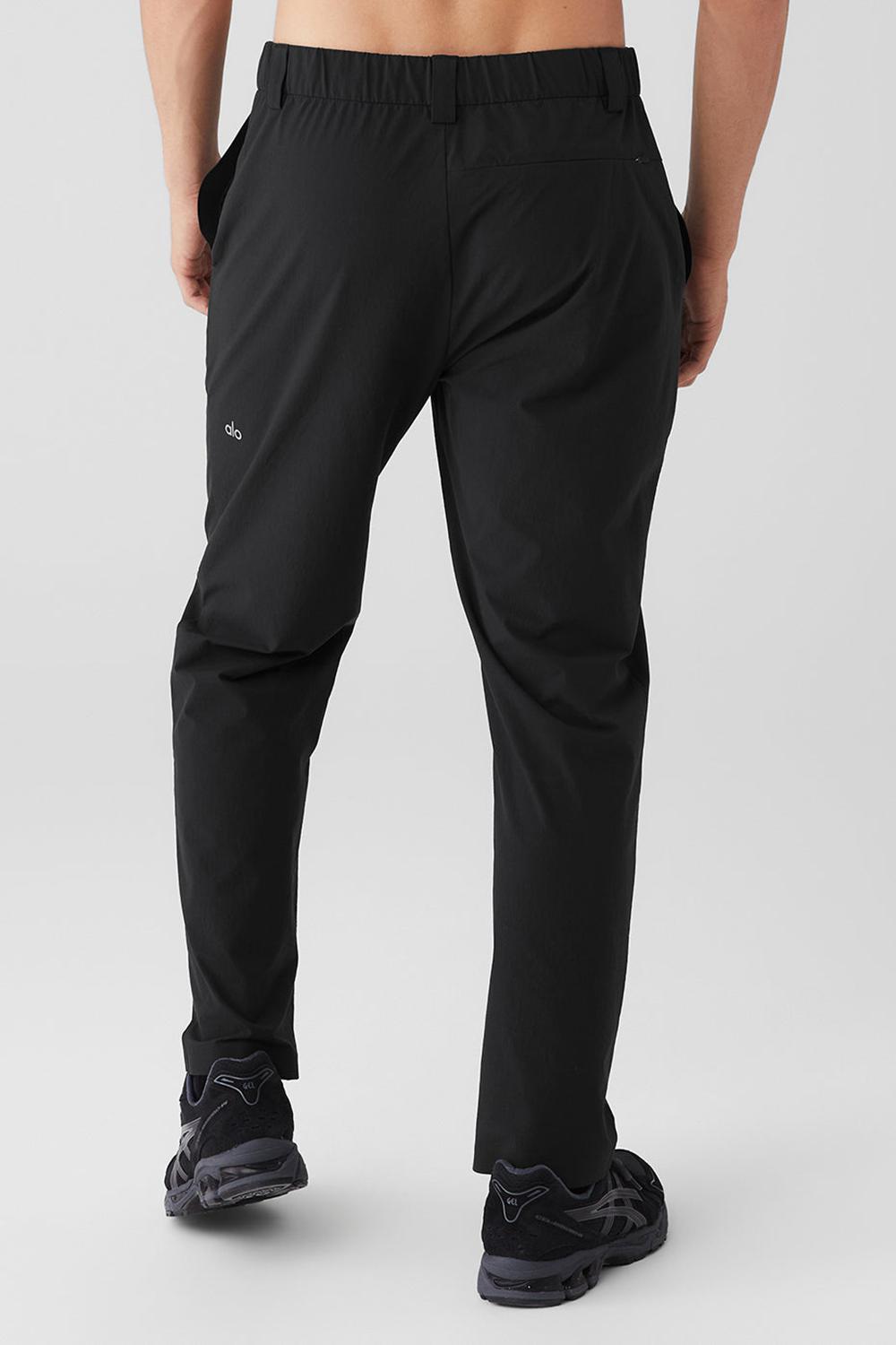 Black Men Alo Yoga Co-Op Cropped Tech Pant | Australia  41630-COQS