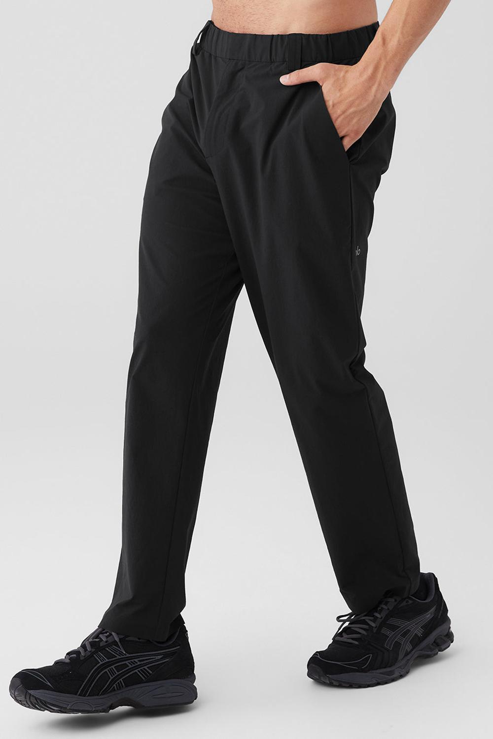 Black Men Alo Yoga Co-Op Cropped Tech Pant | Australia  41630-COQS