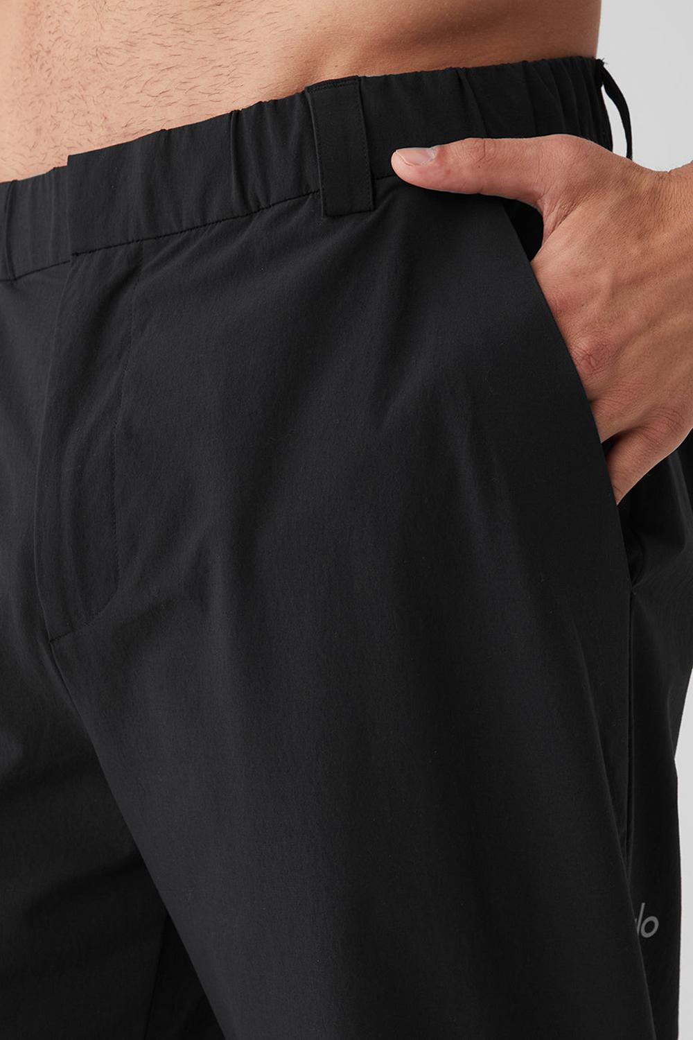 Black Men Alo Yoga Co-Op Cropped Tech Pant | Australia  41630-COQS