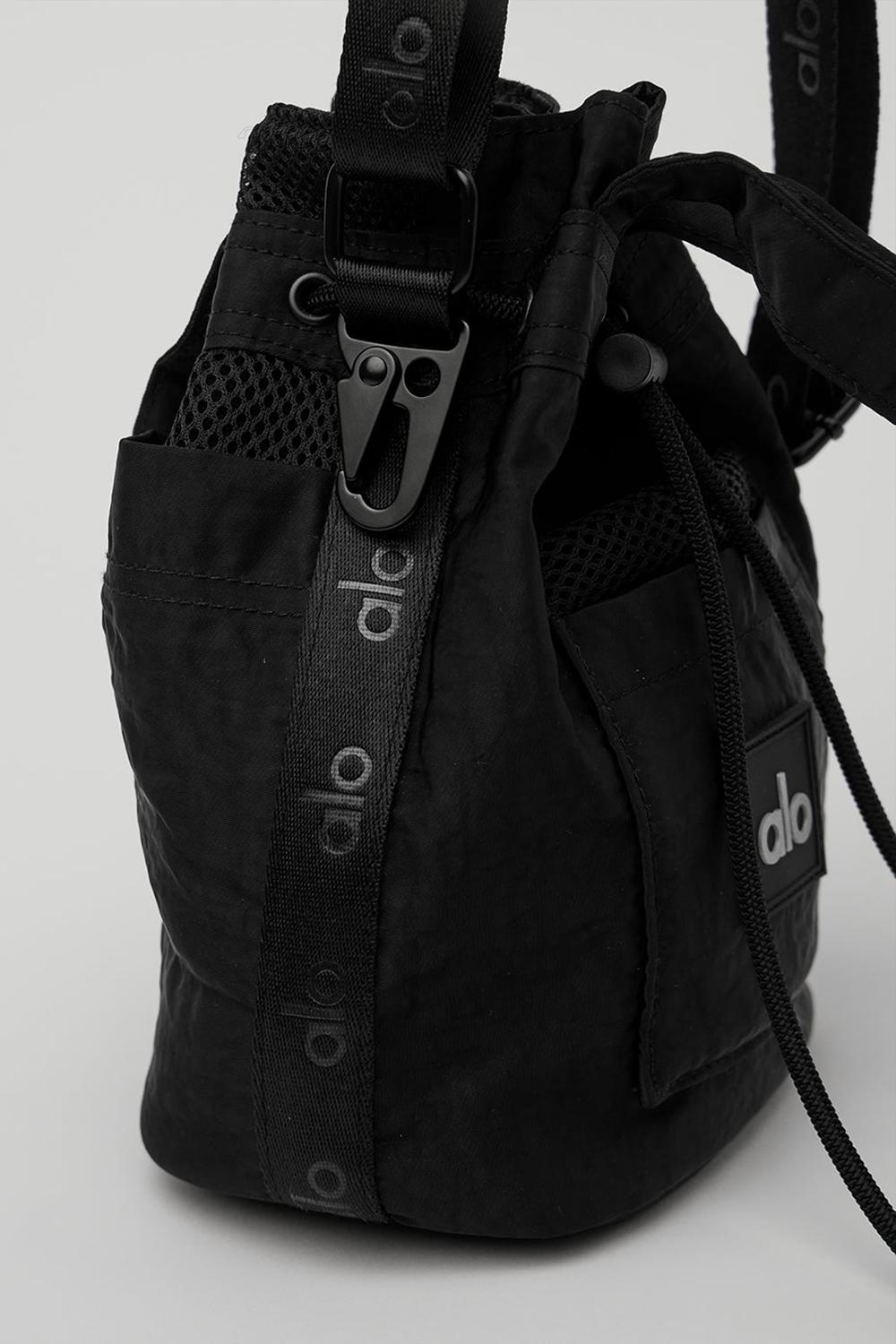 Black Men Alo Yoga Cross Body Bucket Bags | Australia  65014-IAPL