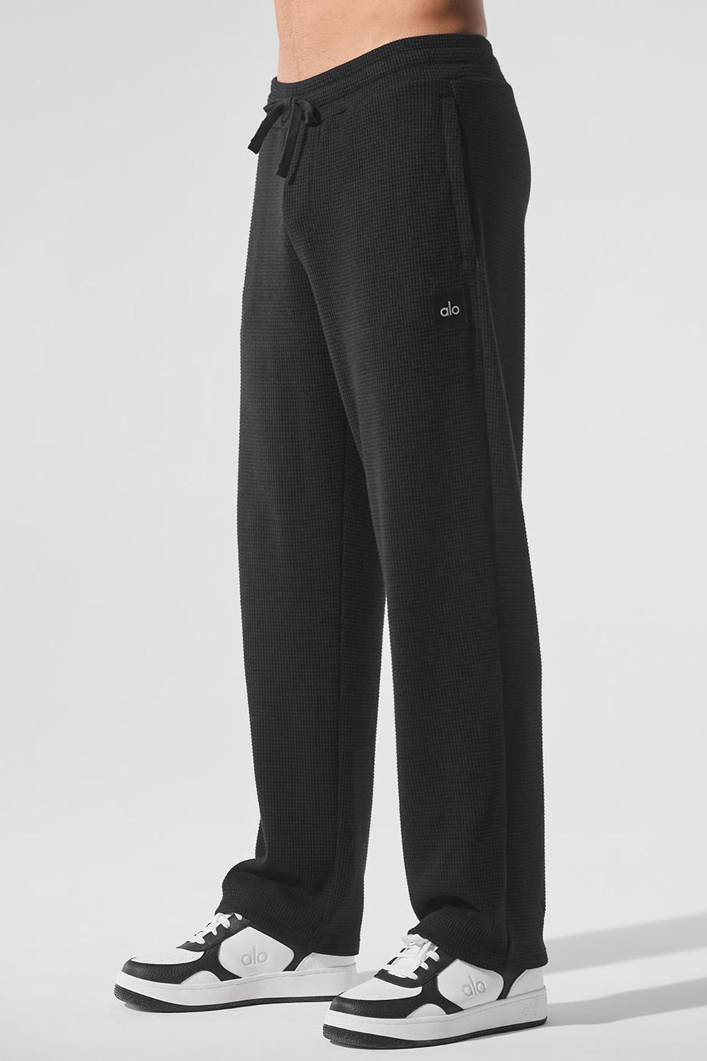 Black Men Alo Yoga Elevate Waffle Straight Leg Pant | Australia  13498-VFZJ