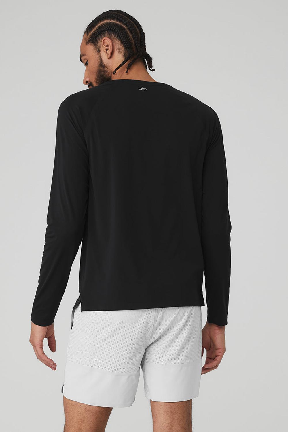 Black Men Alo Yoga Idol Long Sleeve Performance Tee | Australia  29340-BRIN