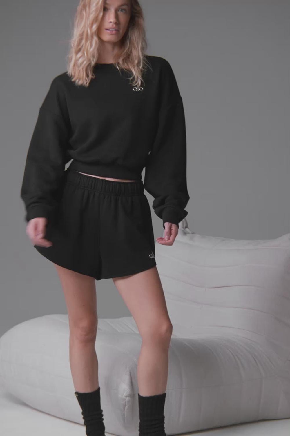 Black Women Alo Yoga Accolade Crewneck Cropped Tops | Australia  97362-DJXW