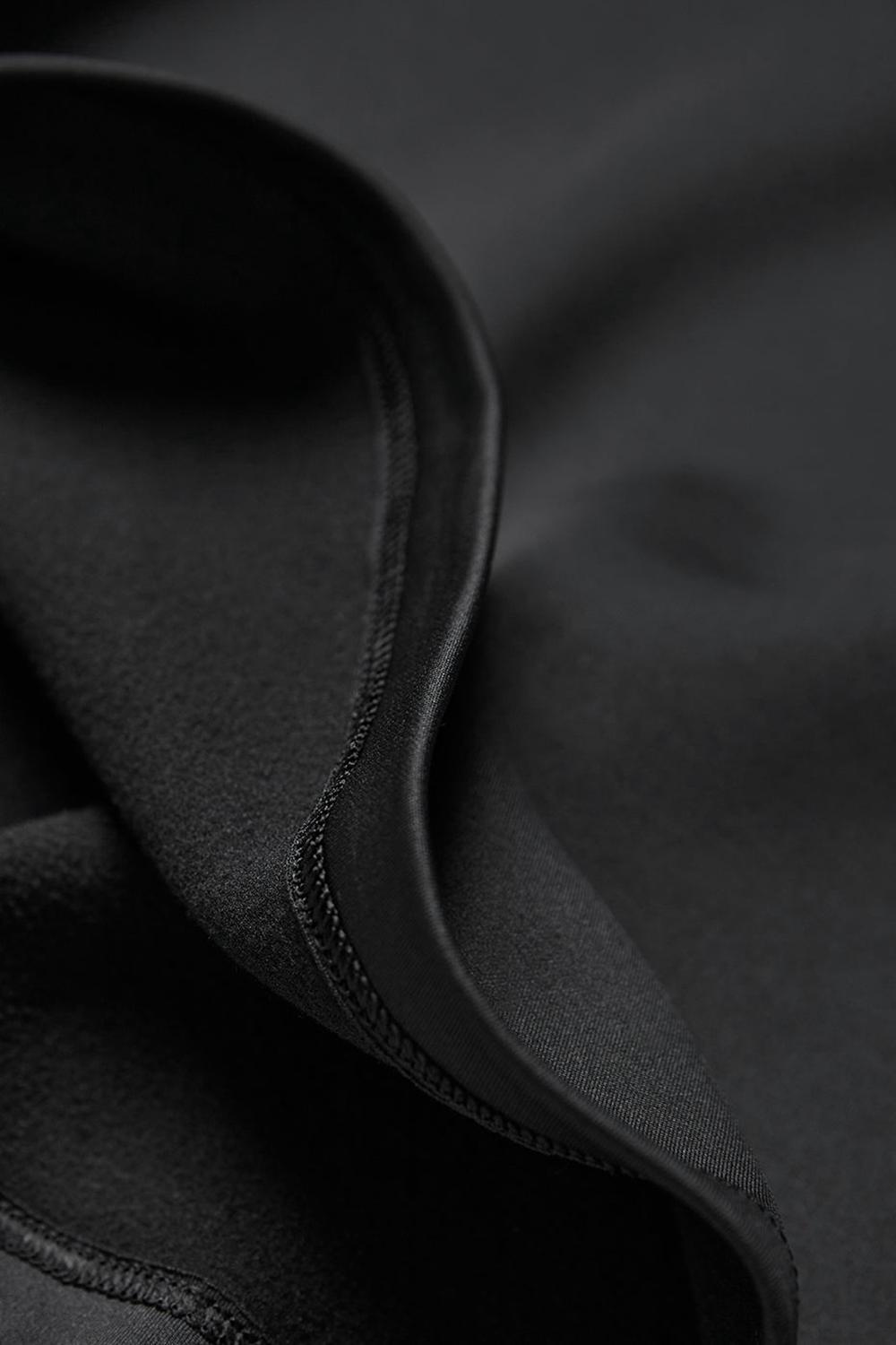 Black Women Alo Yoga Airlift Winter Warm Runner Hoodie | Australia  37924-DNYL