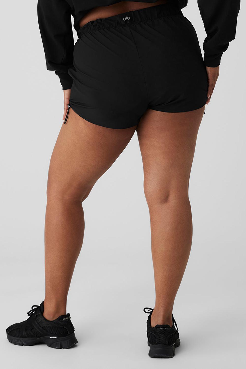 Black Women Alo Yoga Cinch It Up Short | Australia  45730-RFVL