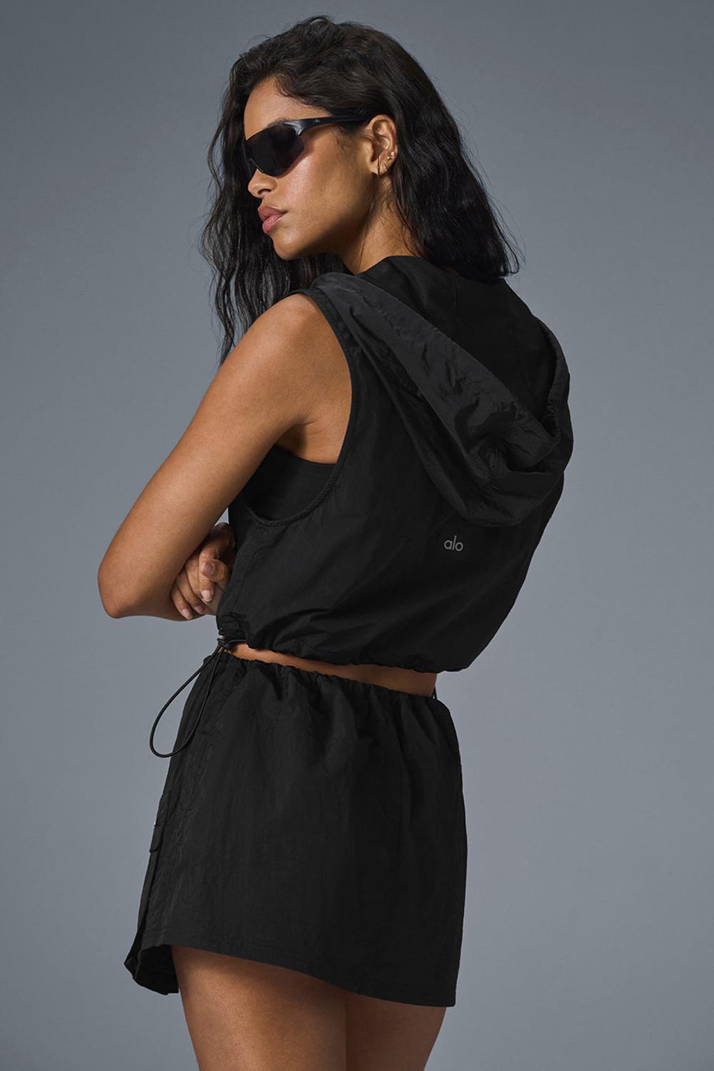Black Women Alo Yoga Crinkle Cropped Surplus Vest | Australia  31458-PZID