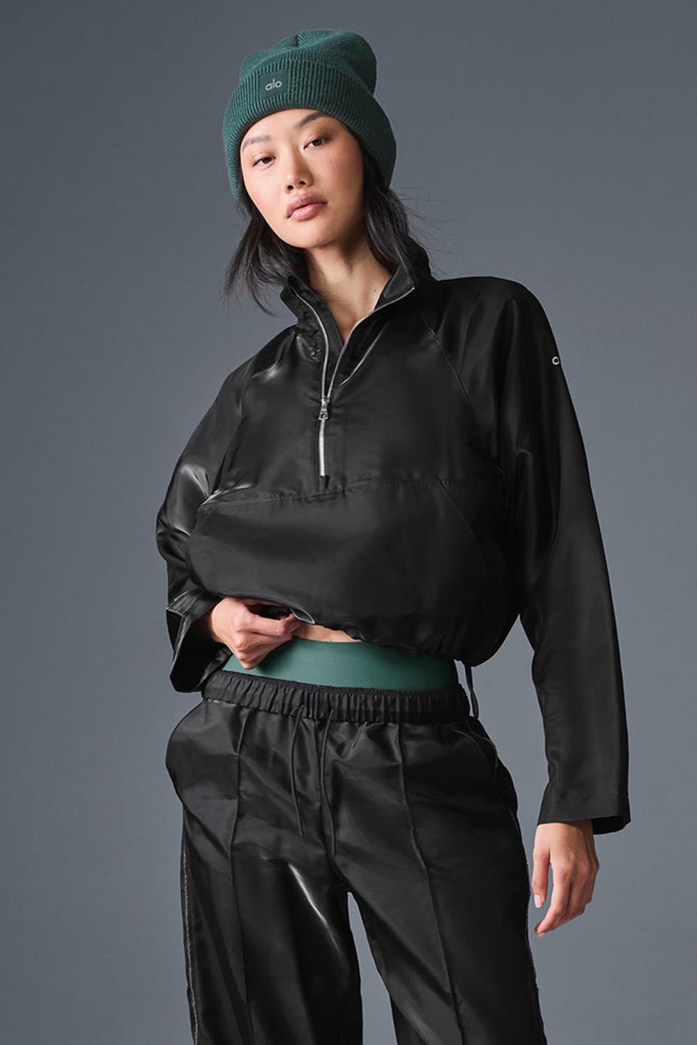 Black Women Alo Yoga Cropped Afterglow Pullover | Australia  57864-WNRX