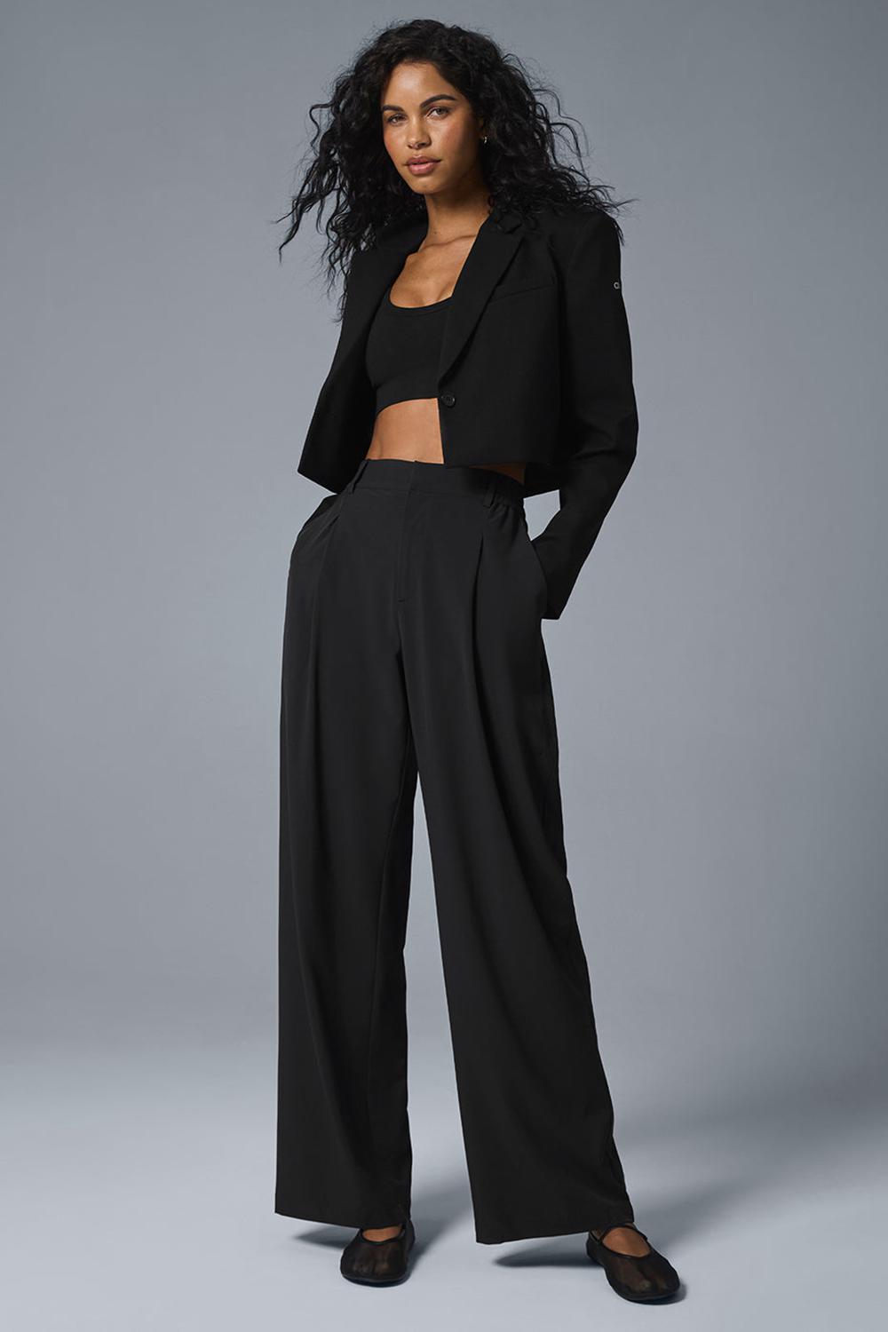 Black Women Alo Yoga Cropped First-Class Blazer | Australia  52319-DYCG