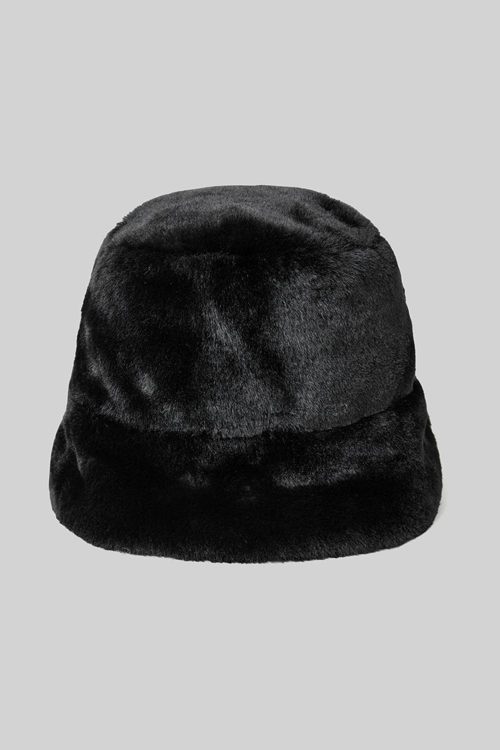 Black Women Alo Yoga Faux Fur Bucket Hat | Australia  09856-QBFO