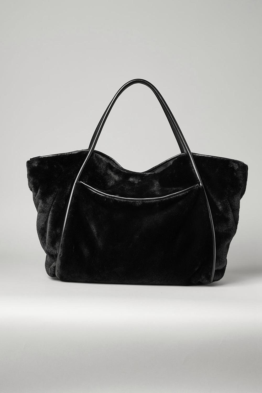 Black Women Alo Yoga Faux Fur Tote Bag | Australia  05178-NFXZ