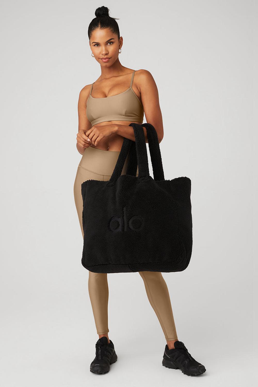 Black Women Alo Yoga Foxy Sherpa Tote Bag | Australia  41985-XWVD
