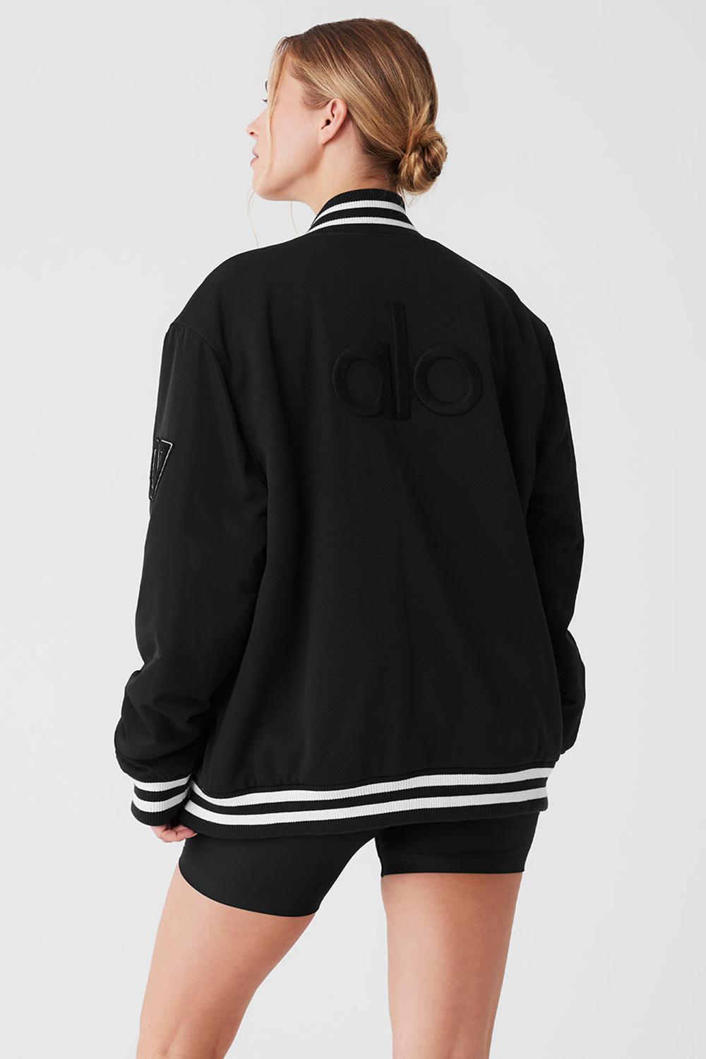 Black Women Alo Yoga G.O.A.T Jacket | Australia  31645-QVLN