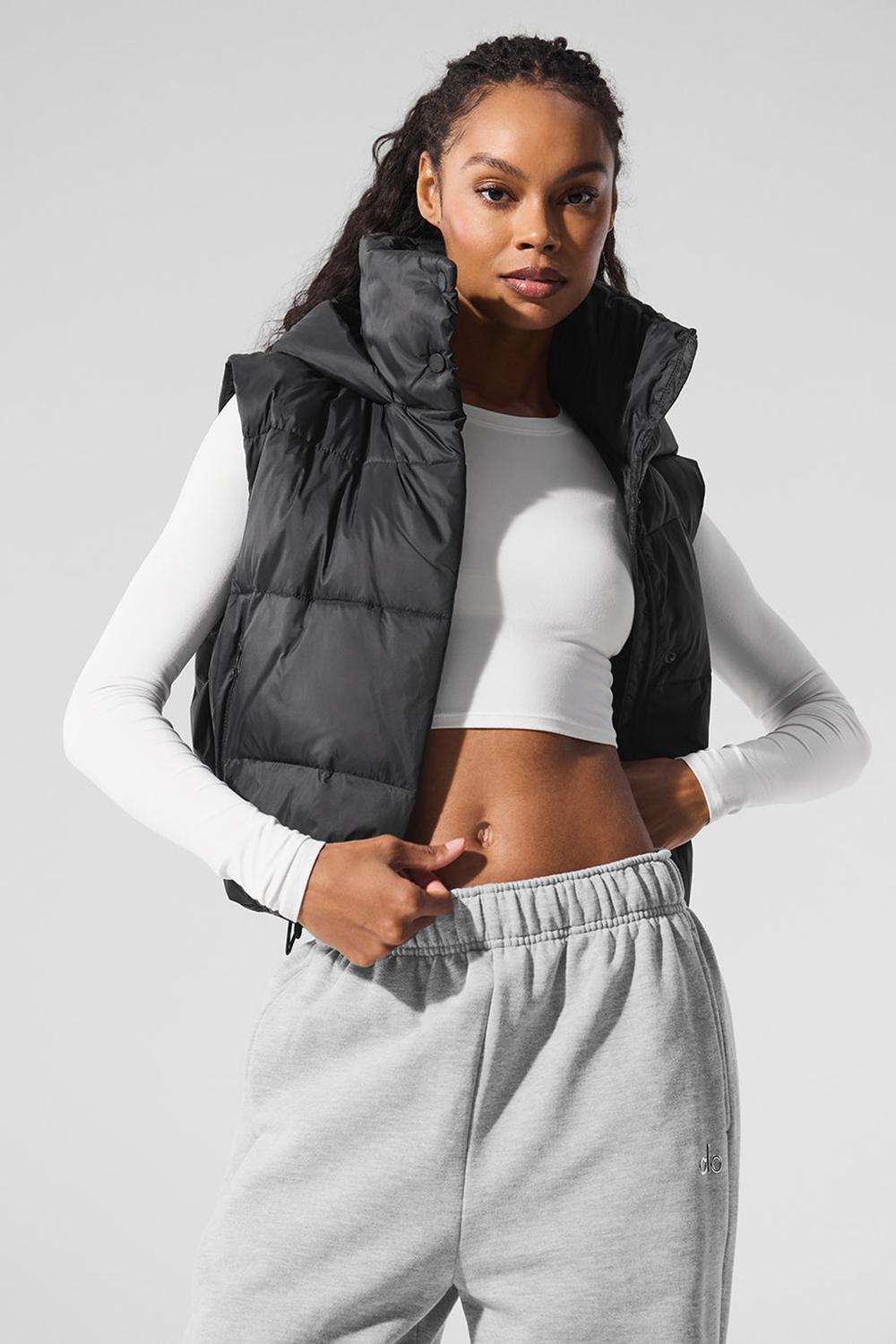 Black Women Alo Yoga Gold Rush Puffer Vest | Australia  85167-WIXH