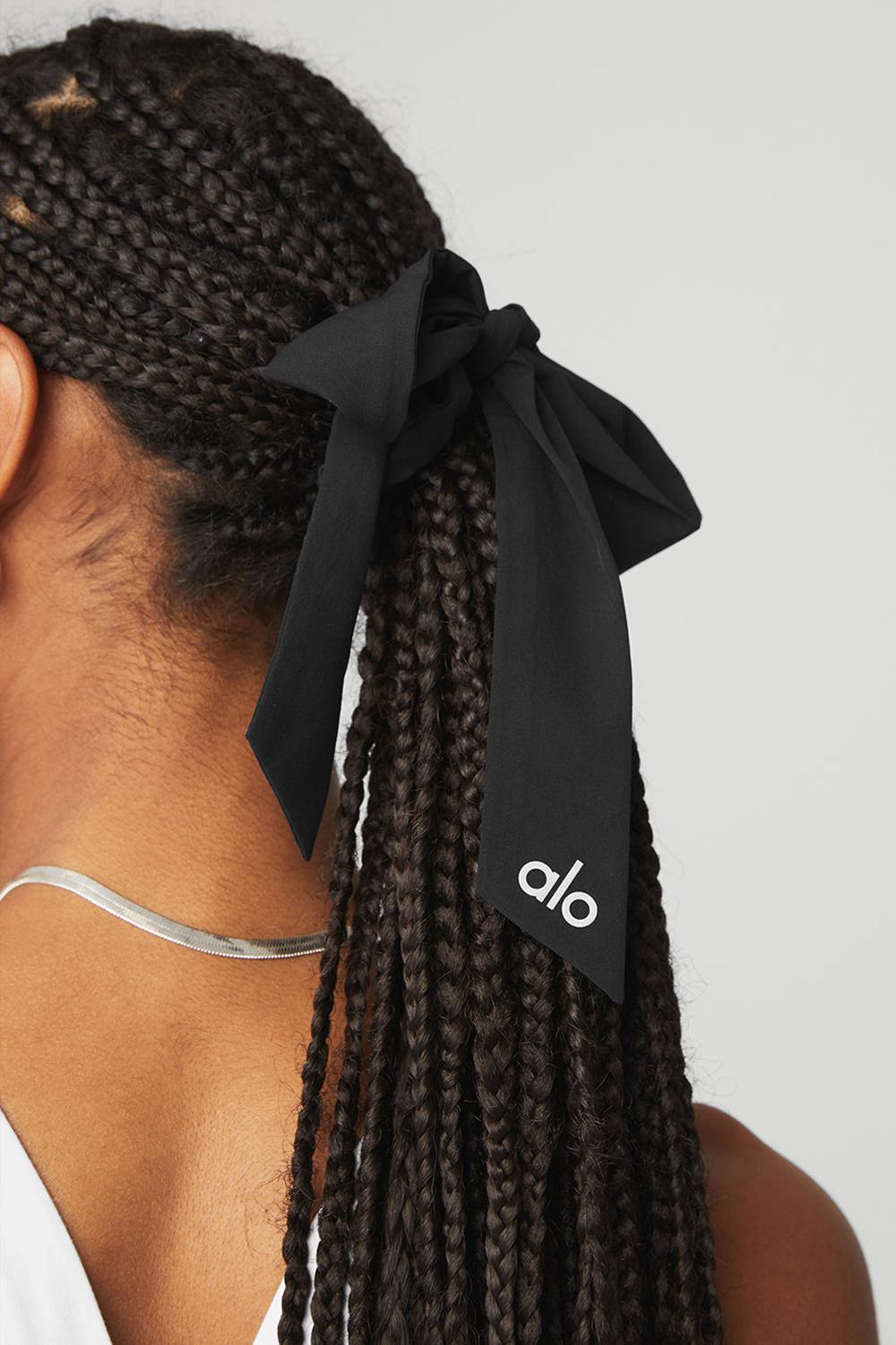 Black Women Alo Yoga Love Knots Tie Scrunchie | Australia  81934-YJIF