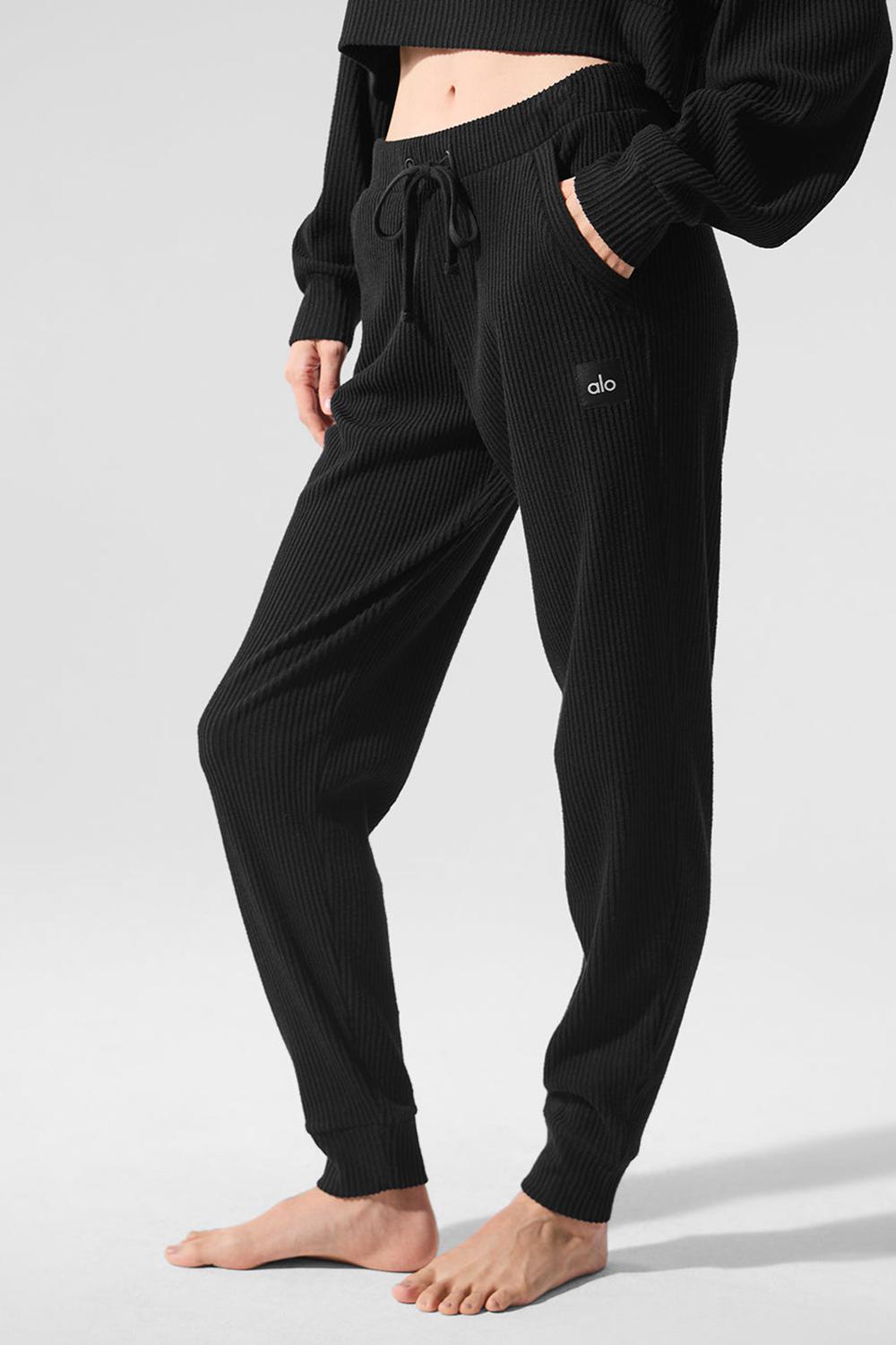 Black Women Alo Yoga Muse Sweatpant | Australia  92546-RGFH